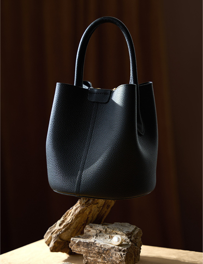 Ella-Rose™ - High Quality Crossbody Bucket